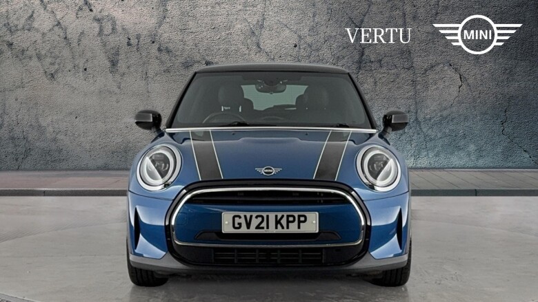 MINI Hatchback 1.5 Cooper Exclusive 3dr Auto Petrol Hatchback